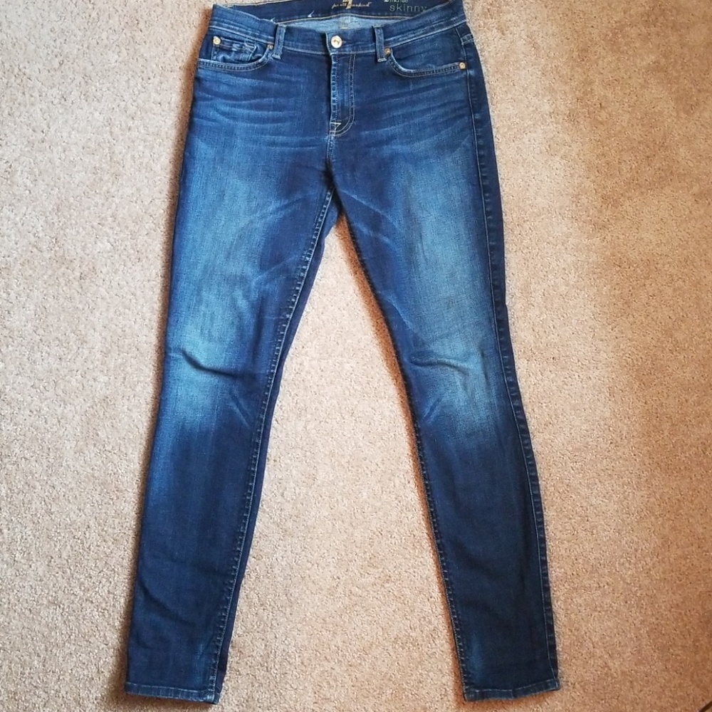 7FAM Mid Rise Skinny